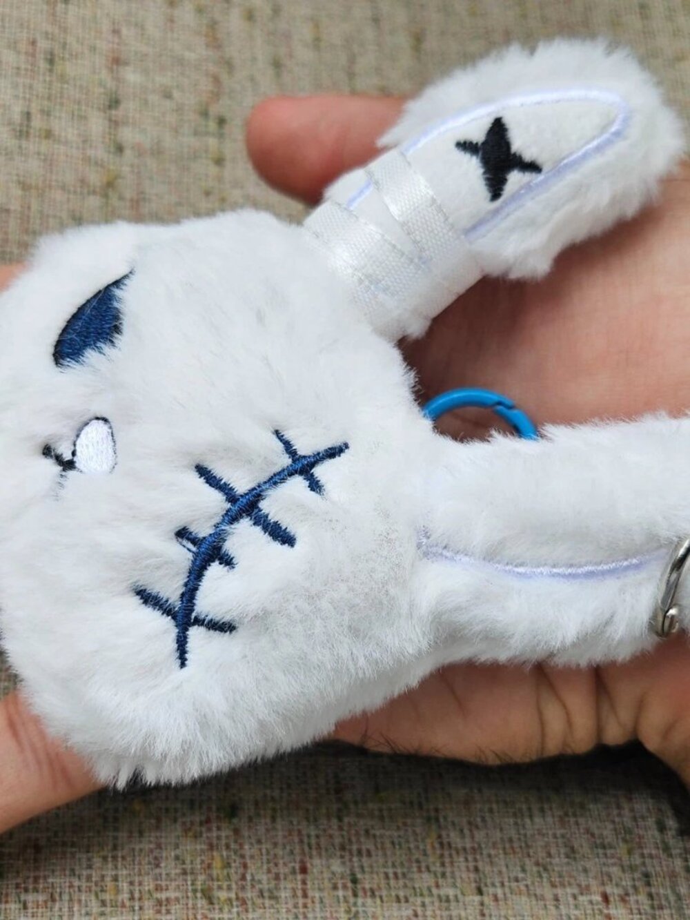 Bunny Plush Keychain Rabbit Charm with Bandage Desian Kawaii Bag Charm N